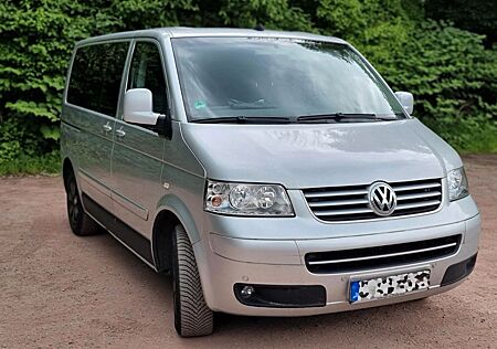 VW T5 Multivan Volkswagen T5.1 Multivan Comfortline, viele Extras. 2.5l