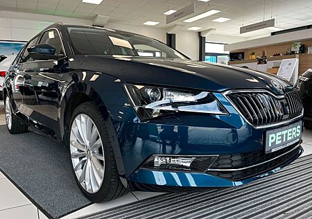 Skoda Superb Combi Style TSI DSG SHZ Navi HZV Xenon