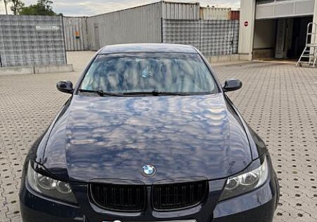 BMW 325d -