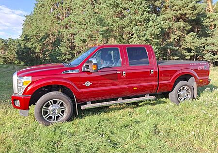 Ford F 250 Super Duty Platinum Crew Cab 6.7L Diesel