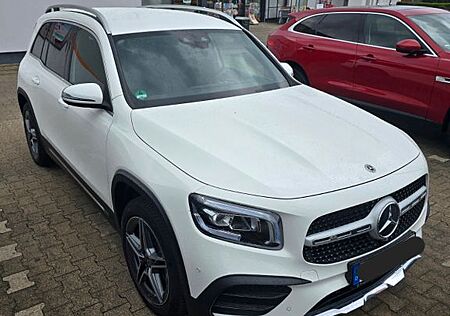 Mercedes-Benz GLB 250 DCT - Garantie Scheckheft