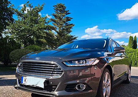Ford Mondeo 2,0 TDCi 132kW Titanium Turnier ZR/WP neu