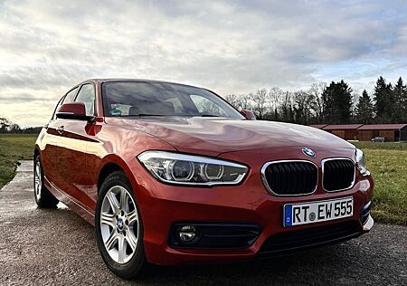 BMW 116d SportLine /LZH/Navi/SZH/Sportsitze/PDC/
