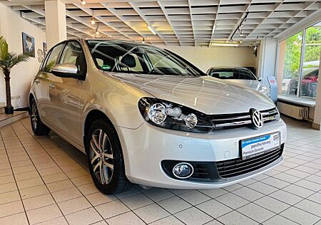 VW Golf Volkswagen VI *NEUWAGEN*1805 KM*LEDER*TOP ZUSTAND*
