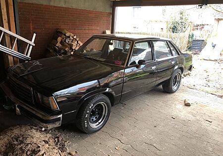 Chevrolet Malibu 4.9 Liter V8 TÜV 09/27 H-Zulassung