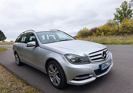 Mercedes-Benz C 180 T top Zustand