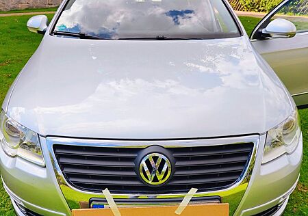 VW Passat Variant Volkswagen 2.0 TDI DPF 125kW Comfortline...