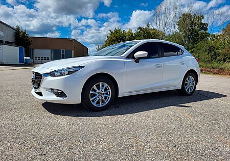 Mazda 3 2.0 SKYACTIV-G 120 Center-Line Center-Line