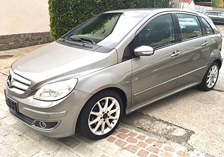 Mercedes-Benz B 200 Turbo -