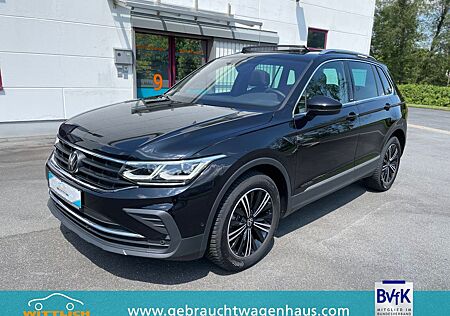 VW Tiguan Volkswagen 1.5 TSI, DSG - "MOVE" +AHK, Panoramadach