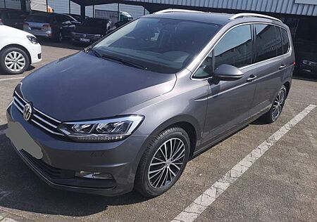 VW Touran Volkswagen 2.0 TDI SCR DSG Highline Highline