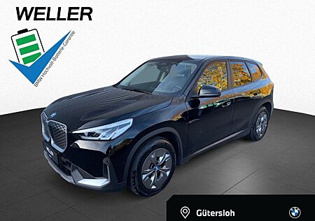 BMW iX1 xDrive30 Parkassitent ActiveGuard DAB Navi