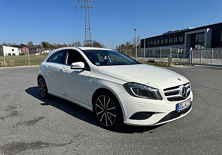 Mercedes-Benz A 180 Automatik /Navi/Xenon/Kamera