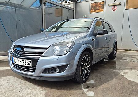 Opel Astra H Caravan 1.6 85 kW