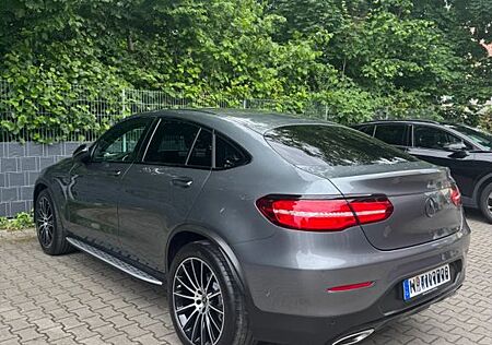 Mercedes-Benz GLC 250 4MATIC Coupé Autom. - BURM. AMG/NIGHT