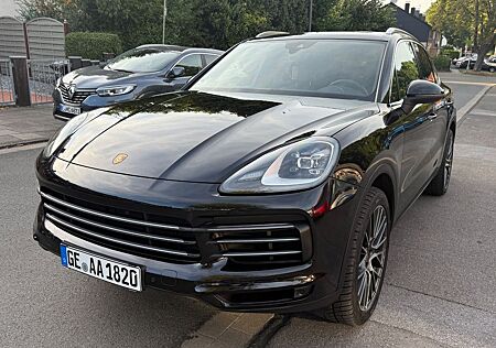 Porsche Cayenne 3.0 V6- Sport Chrono- Scheckheftgepflegt