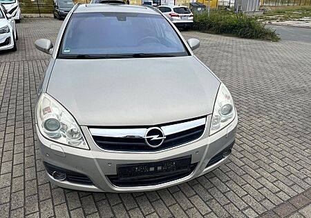 Opel Signum 2.2 Direct