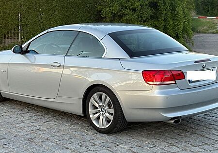 BMW 320d Cabrio -TÜV neu,Leder,Sehr gepfl.