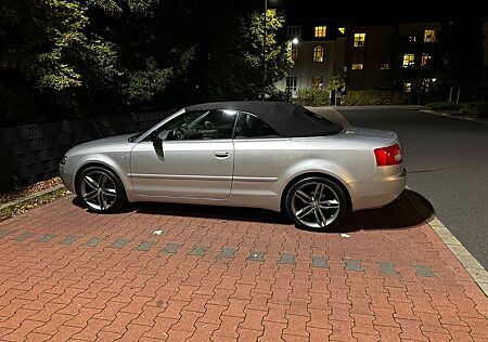 Audi A4 2.5TDI multitronic Cabriolet -
