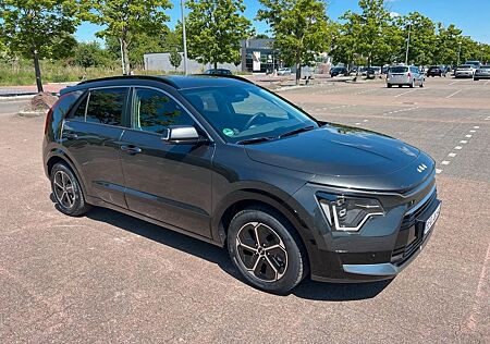 Kia Niro 1.6 GDI PHEV Vision Navi AHK 20.800km