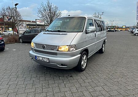 VW T4 Multivan Volkswagen TDI 7 Sitzer 8Fach Bereift