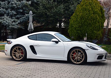 Porsche Cayman 718S PDK Carbon Bucket Seats