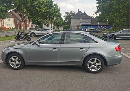 Audi A4 2.0 TDI (DPF) multitronic Ambiente Ambiente