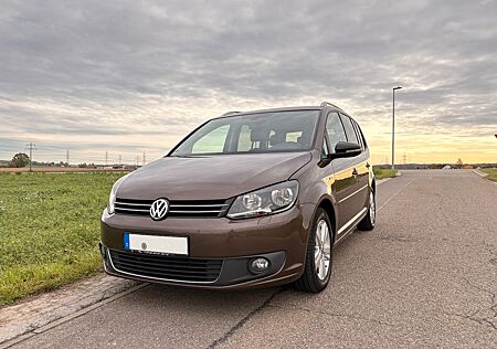 VW Touran Volkswagen 1.2 TSI MATCH | 7 Sitzer | 8fach bereift