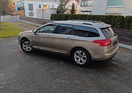 Citroën C5 Tourer HDi 135 FAP Exclusive Automatik Ex...