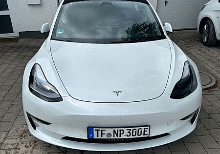Tesla Model 3 AWD Allradantrieb Long Range Top