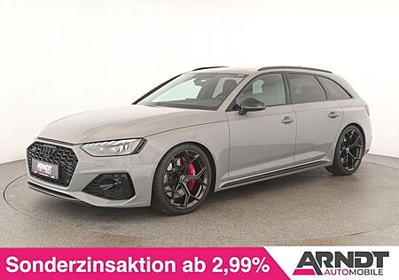 Audi RS4 Avant competition+ Matrix Pano Nav BangO Kam