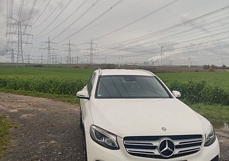 Mercedes-Benz GLC 250 4MATIC Autom. -