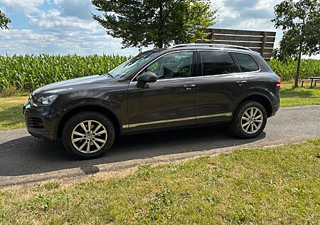 VW Touareg Volkswagen 3.0 V6 TDI Tiptr Exclusive BMT Terra...