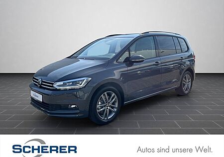 VW Touran Volkswagen 1,5 TSI DSG AHK/Panoramadach/7 Sitze/LED/