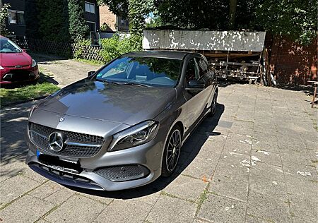 Mercedes-Benz A 180 AMG Line