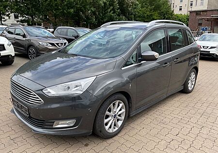 Ford Grand C-Max Titanium