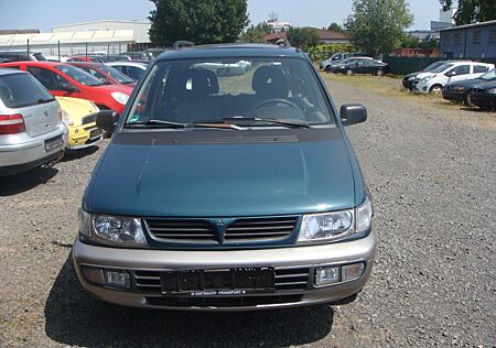 Mitsubishi Space Runner GLXi
