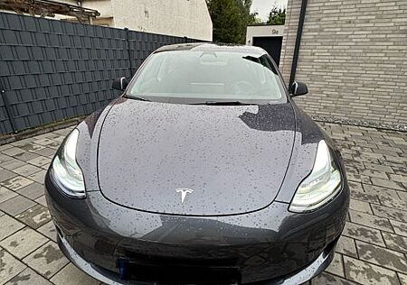 Tesla Model 3 Hinterradantrieb RWD RWD, Enhanced Autop
