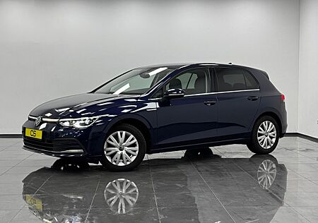 VW Golf Volkswagen VIII Lim. Style eTSI Kamera Alcantara LED
