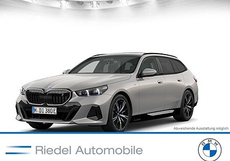 BMW i5 eDrive40 M SportpaketPro Pano AHK DAPro PAPro