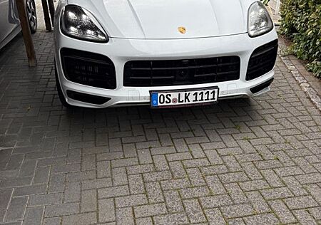 Porsche Cayenne 4.0 V8 GTS GTS