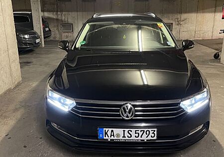 VW Passat Variant Volkswagen 1.6 TDI Baujahr 2019