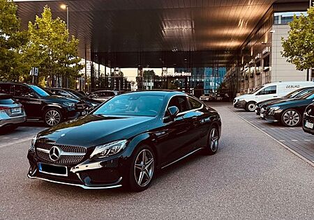 Mercedes-Benz C 250 AMG Line Autom. AMG Line