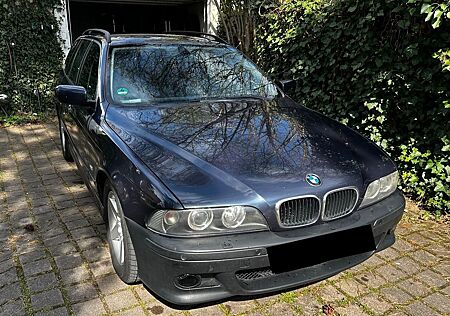 BMW 520i Touring Edition Exclusive