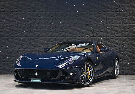 Ferrari 812 GTS - Full Carbon - Lift - 360° - Passenger