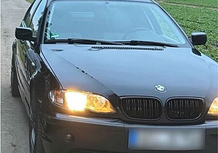 BMW 318i E46