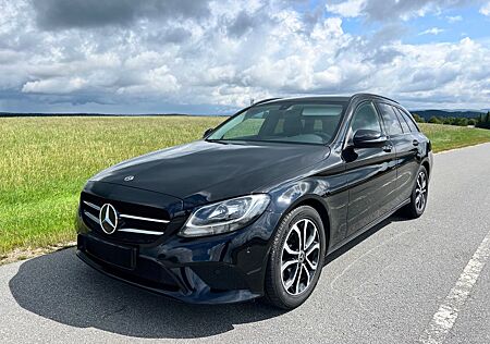 Mercedes-Benz C 220 d T Avantgarde 9G-Tronic 1. Hand Alu TOP