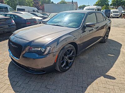 Chrysler 300 S US-Import Navi Leder 224 KW