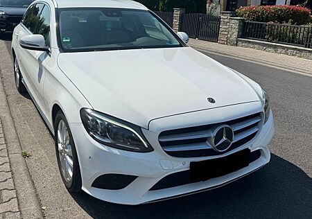 Mercedes-Benz C 220 T-Modell /Kamera/ACC/Navi/Multi-BEM/Avant
