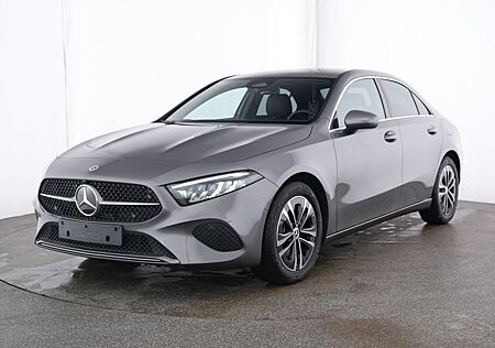 Mercedes-Benz A 200 Lim *Progressive Line Advanced*Distronic**